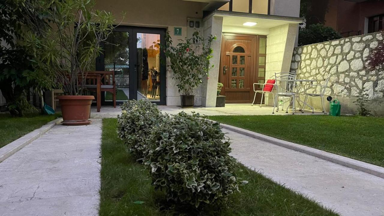 Visoko New Concept - 7 Minutes From The Pyramids - City Center Exteriér fotografie